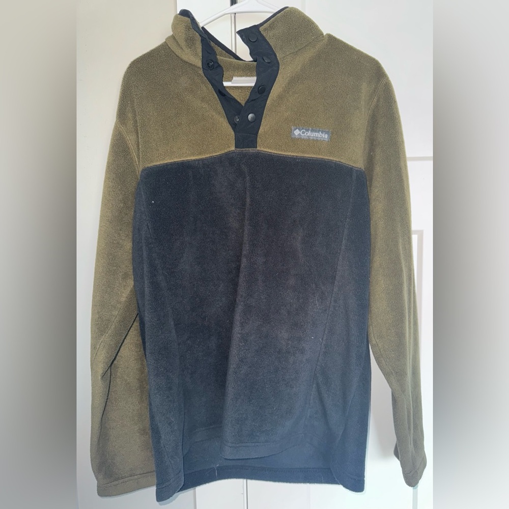 Columbia Men's Two-Tone Sweater - Black and Green